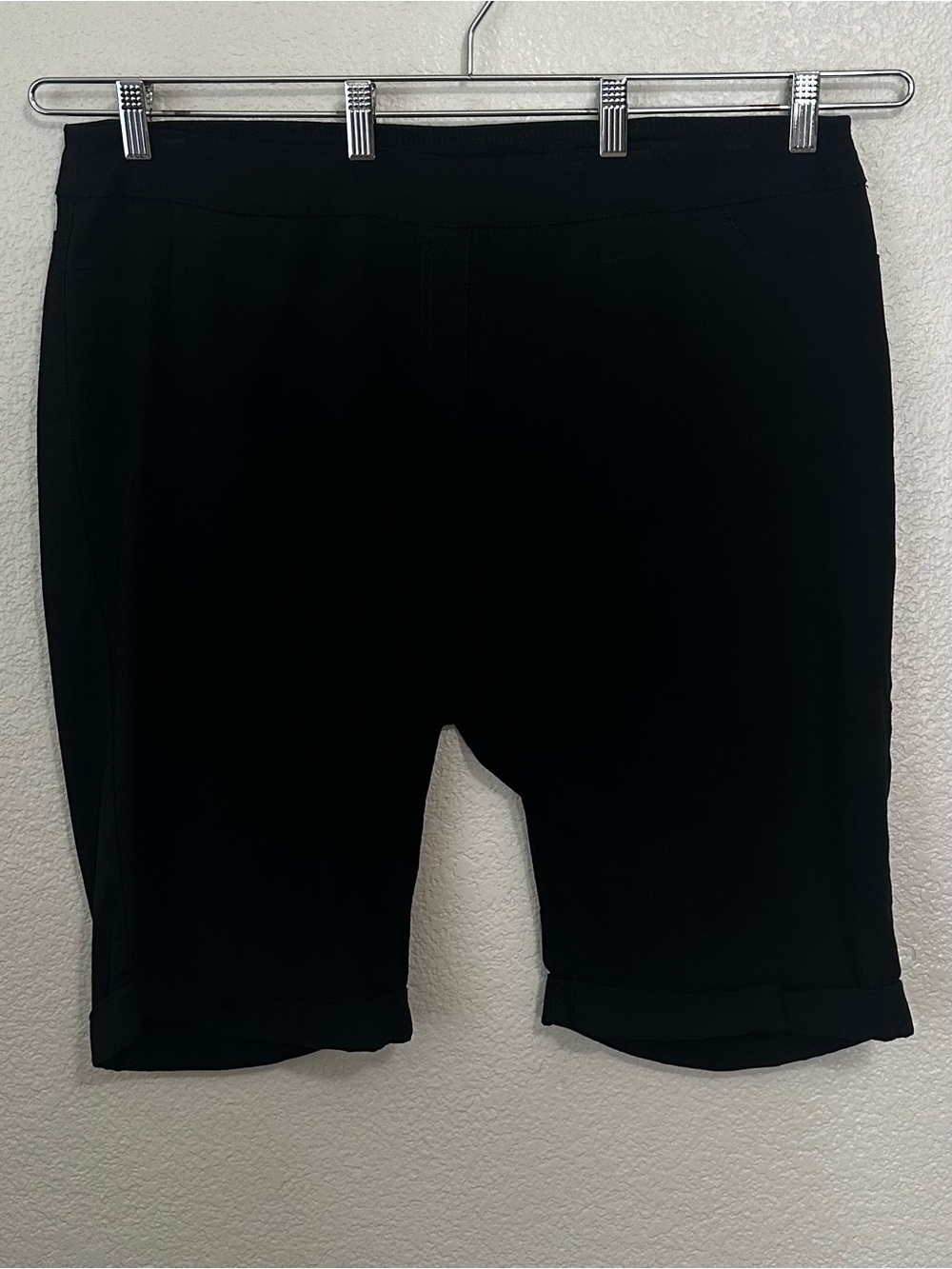 Soft Surroundings Black Stretch Bermuda Pull On Shorts, Size 1X